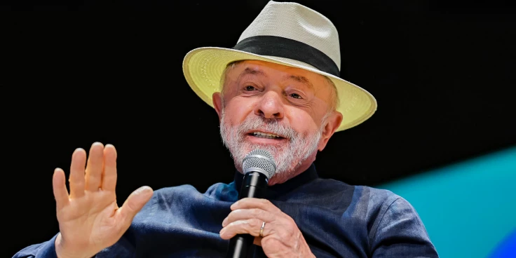 Lula defende Pix e cobra explicação de Trump sobre nova taxação