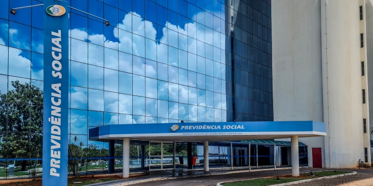 Fila de espera do INSS cai para 1,2 milhão de requerimentos